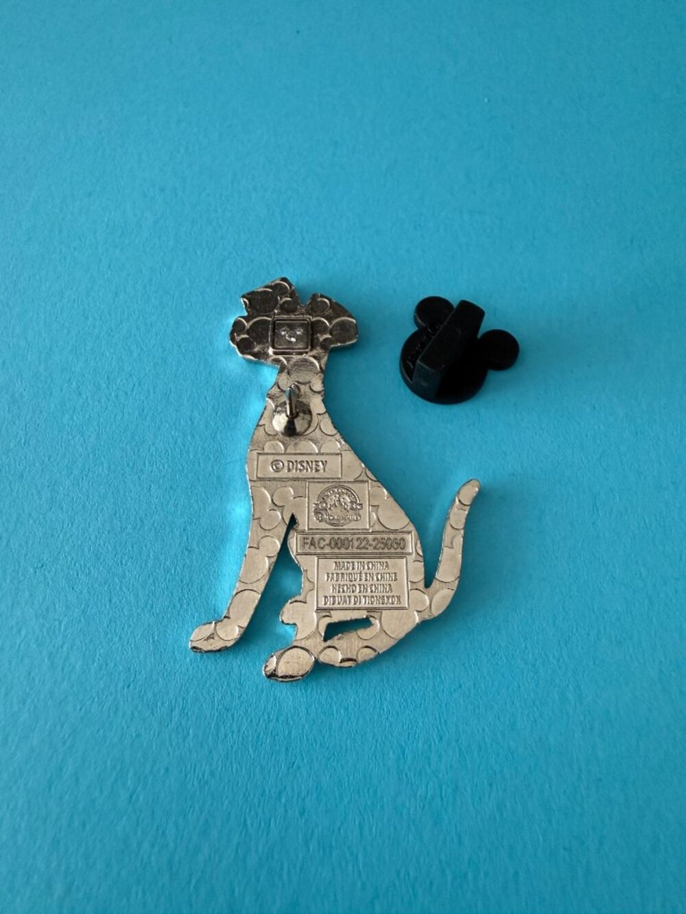 Disney Dogs Mystery Pin - Pongo - Picture 4 of 5